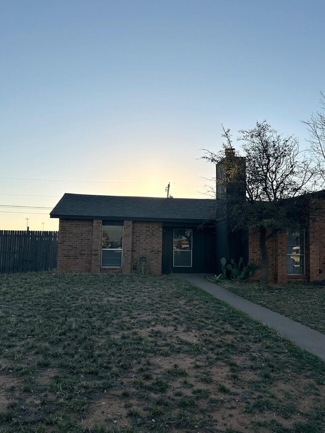 Building Photo - 1 Bedroom 1 Bathroom For Lease