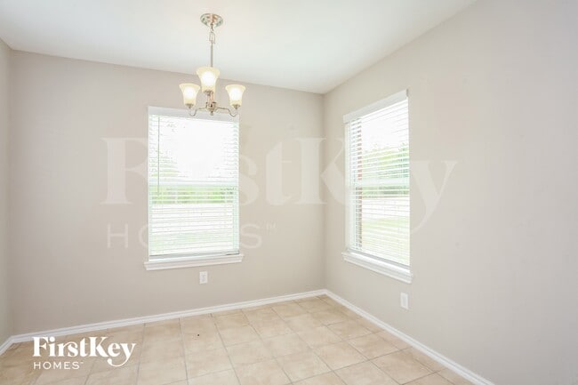 Photo - 225 Grant Dr