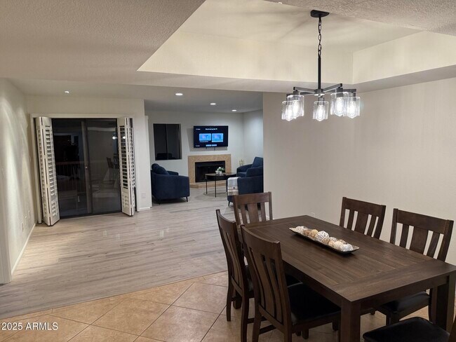 Photo - 9355 N 91st St Apartamento Unidad 228