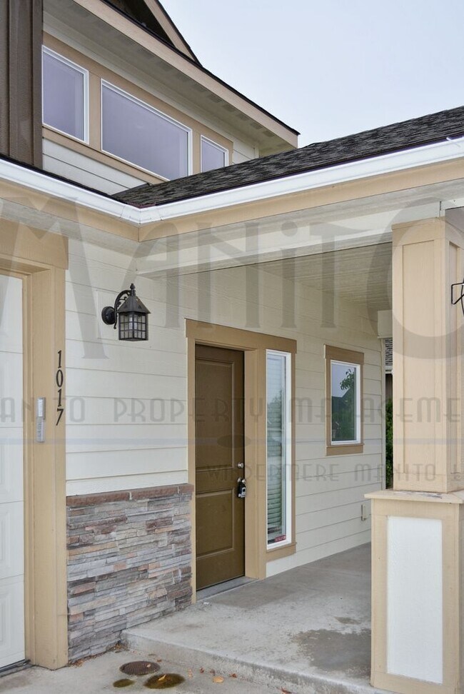 Photo - **COMING SOON** Eagle Ridge Gem