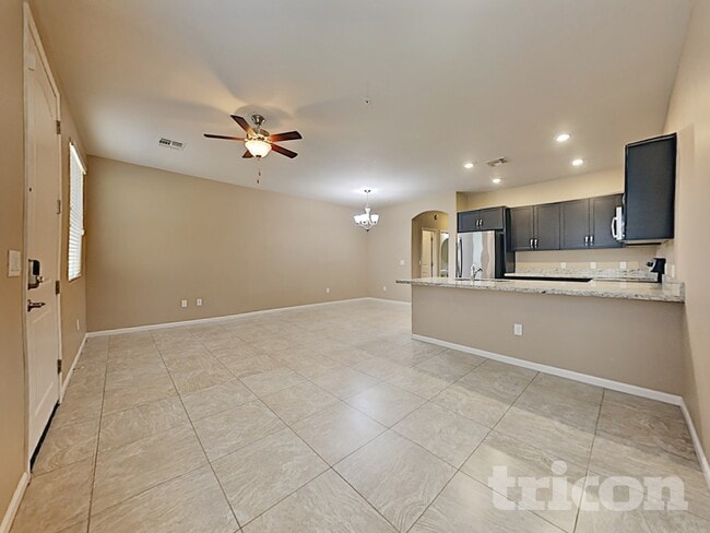 Photo - 12532 W Hummingbird Terrace