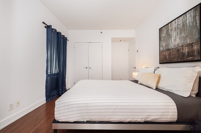 Photo - 244 Rue De la Gauchetière O Unité SI ID1261769P