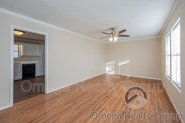 Photo - 806 Bahia Ln