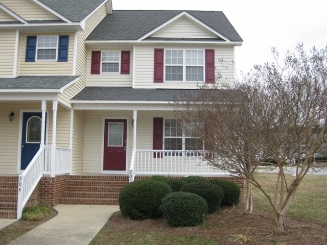 Photo - 202 Wimbledon Ct Townhome