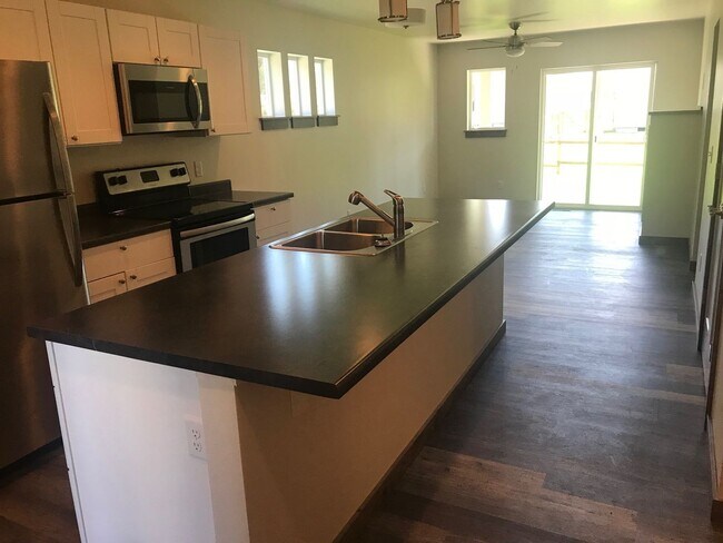 Photo - 4046 Sunstone St Unit B
