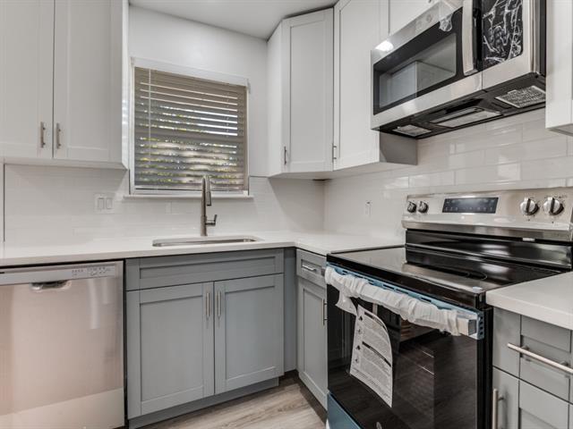 Photo - 715 Botany Bay Dr