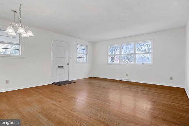 Photo - 2801 Harvard Ave