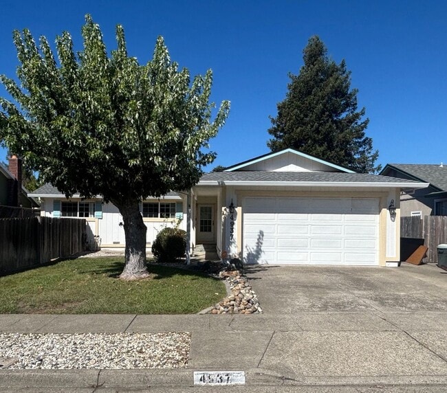 3 Bedroom 2 Bathroom Single Family home in... - 3 Bedroom 2 Bathroom Single Family home in...