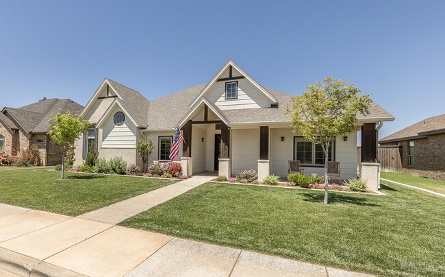 Photo - 310 N 11th St