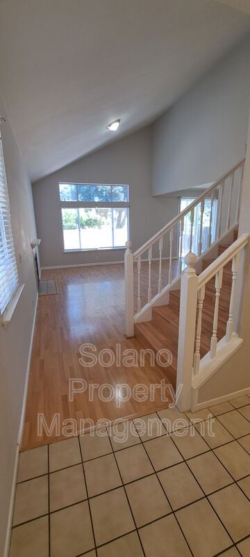 Photo - 320 Stamper Cir
