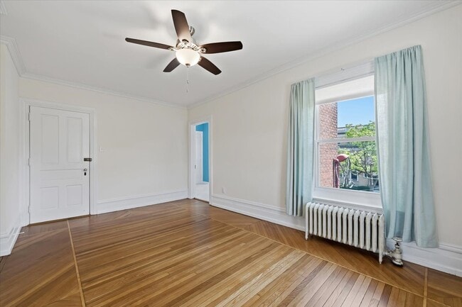 Photo - 606 5th St Unit 307