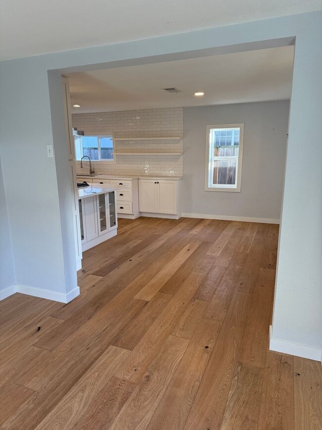 Photo - GARDNER'S DREAM