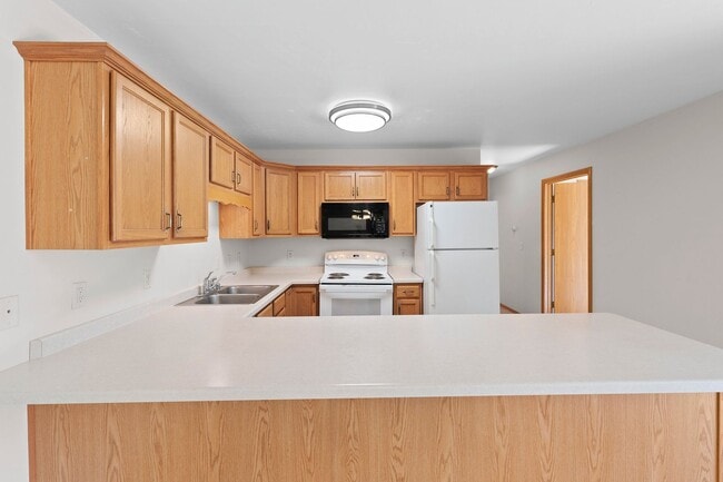 Photo - 2 Bedroom 2 Bathroom Upper 1 Car Garage Unit 308-07