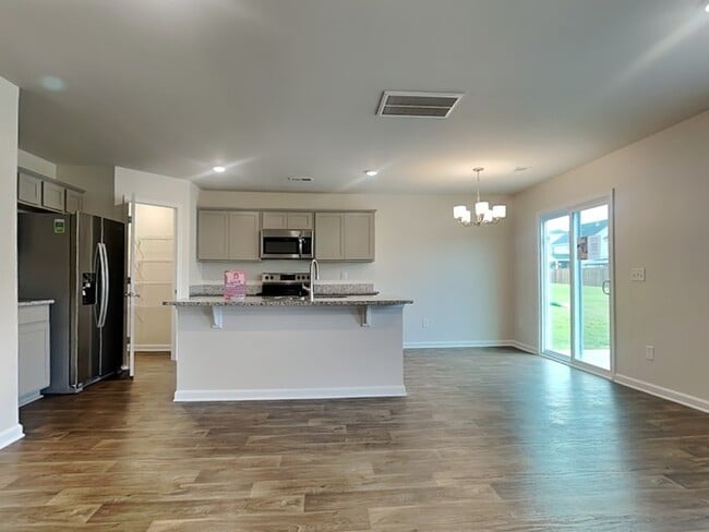 Photo - 1651 Commendable Ct