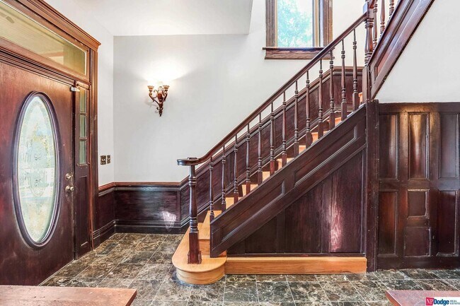 Photo - 2210 Wirt St