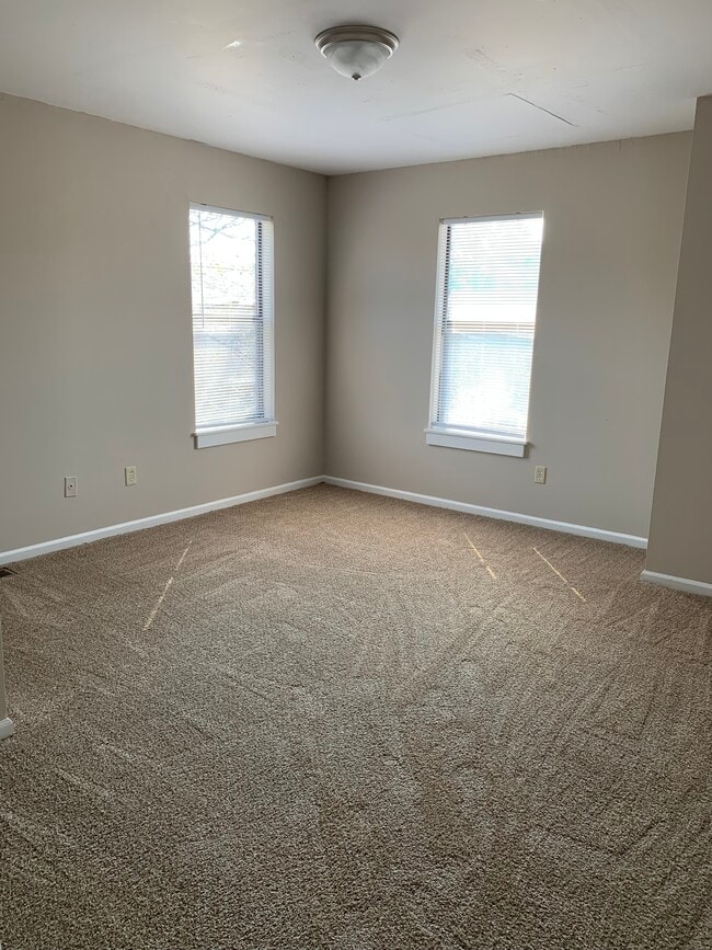 Photo - Starr Mountain Apartments