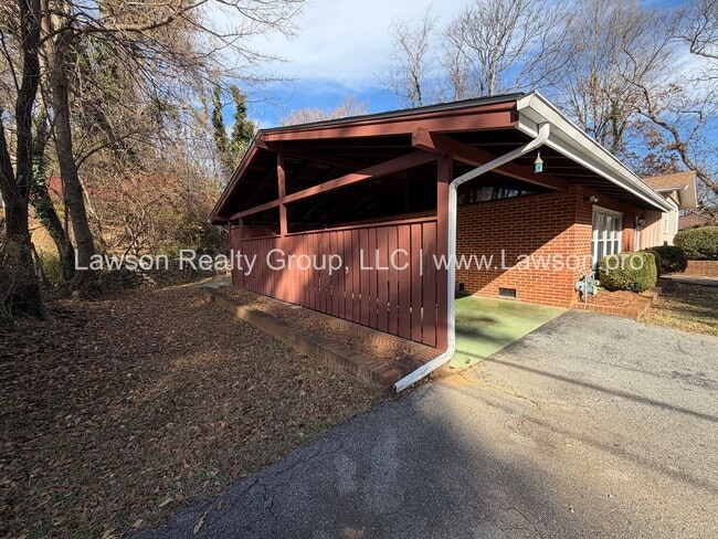 Photo - Beautiful Mid Century Modern Grandin Road Home