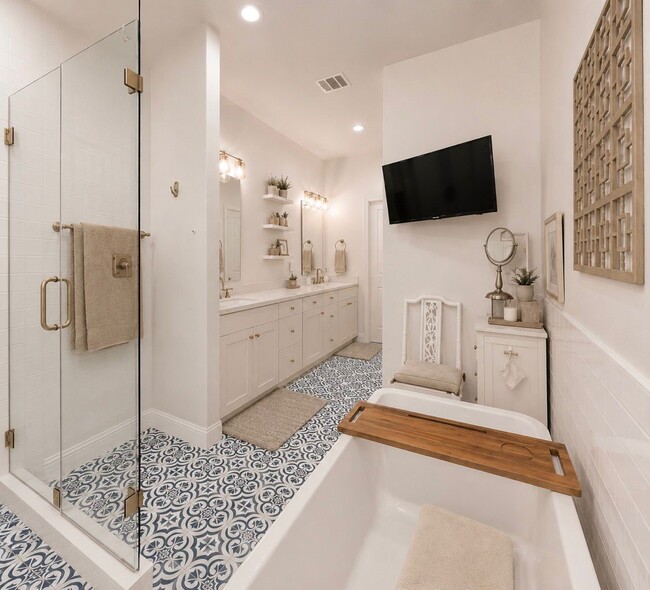 Photo - 7711 Shannon Dr