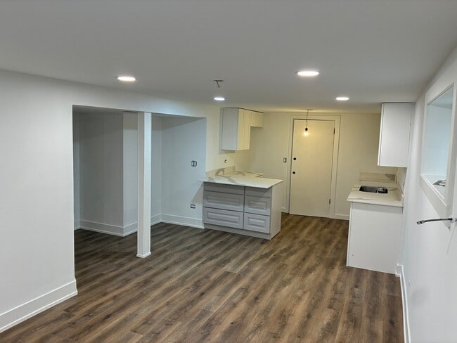 Photo - 5523 N Major Ave