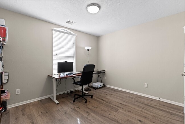 Building Photo - 63 W Lasting Spring Cir