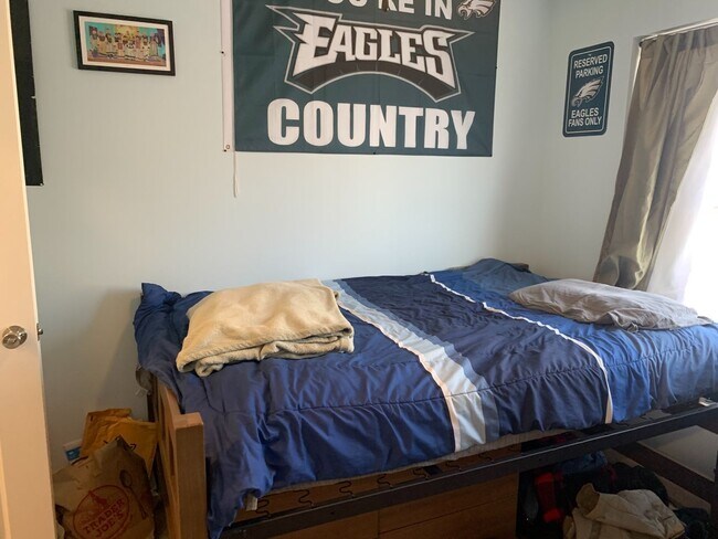 Photo - 1609 Sydenham