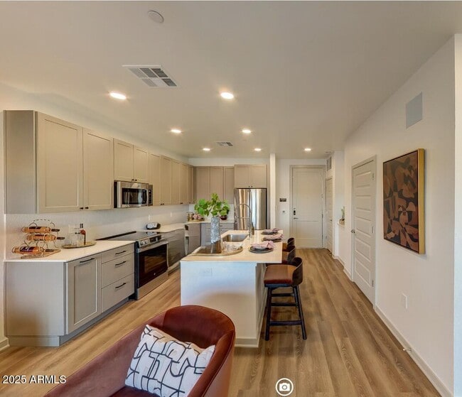 Photo - 1225 N Arizona Ave Unit A2.1