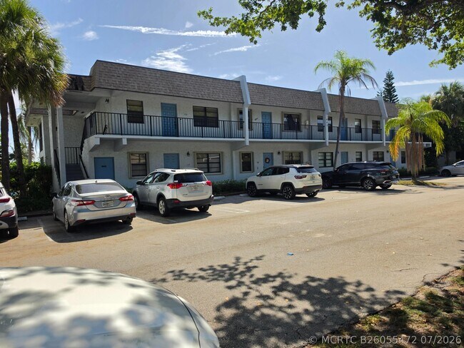 Photo - 440 CANAL S Point 2260 Unit 2260