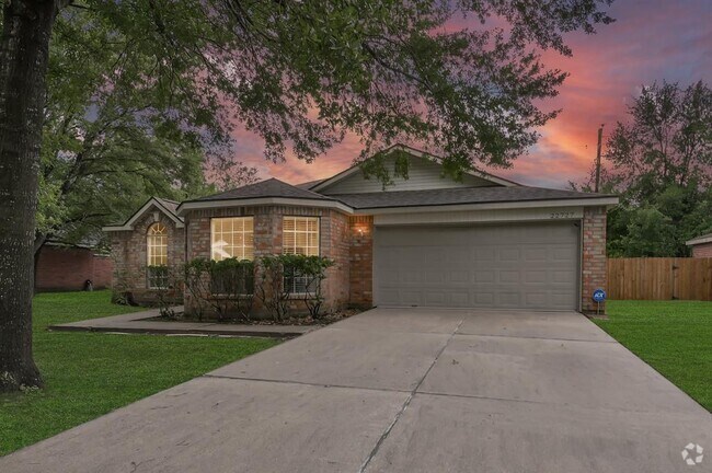 Building Photo - 22727 Bridgewater Dr Rental