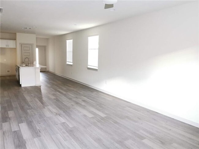 Photo - 7711 Jackson Graham Dr