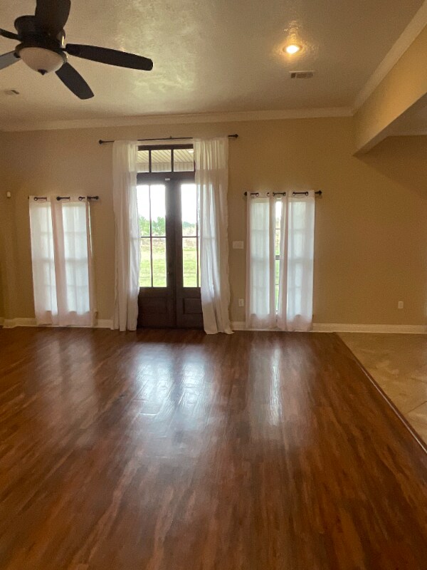121 Woods Rd