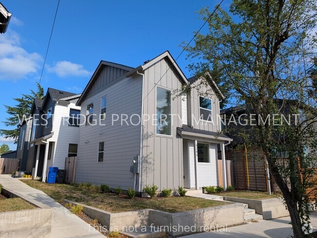 Building Photo - 6285 NE 19th Ave Rental