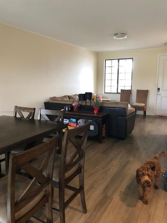 115 NW 36th Ave