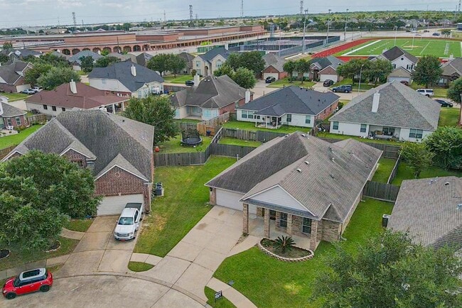 Photo - 21011 Narrow Gate Dr