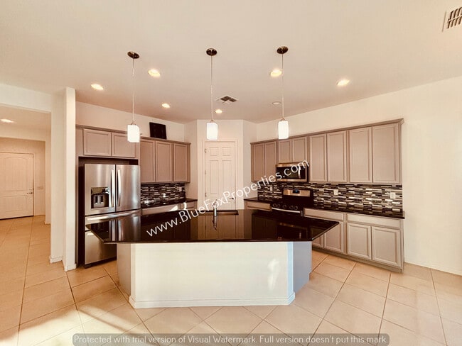 Photo - 198 E Woolystar Ct