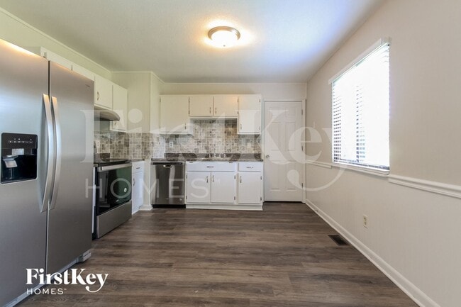 Photo - 6005 Dollar Hide S Dr