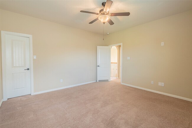 Photo - 4807 Basil Clear Trail