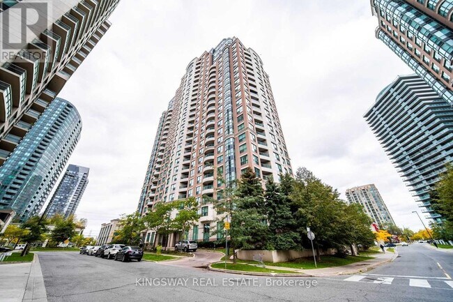 Photo - 7 Lorraine Dr Unit 812