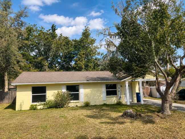 Building Photo - 27177 Simona Ave