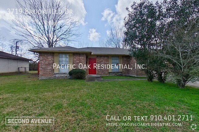 Building Photo - Available Now! Call Today! Rental