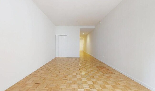 Photo - Washington Street Unit 4M