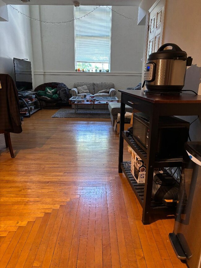 Photo - The Uptown Lofts #105 Unidad 105