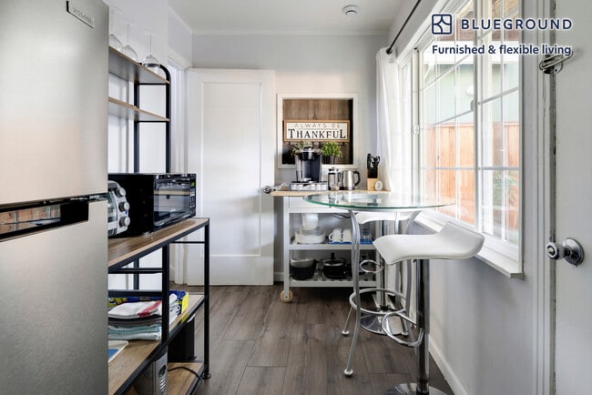 Photo - 251 C St Unidad FL0-ID1856