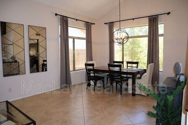 Photo - 4622 E Lavender Ln