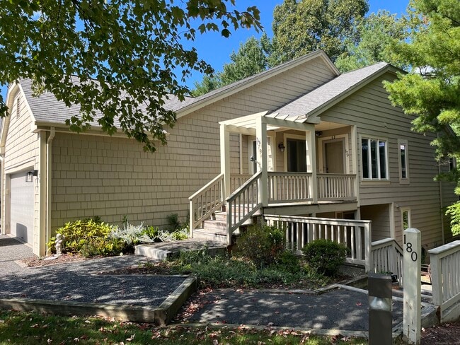 Photo - 12 Boulevard Dr Unit 33-179