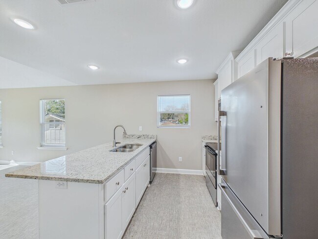 Photo - 4619 Foster St