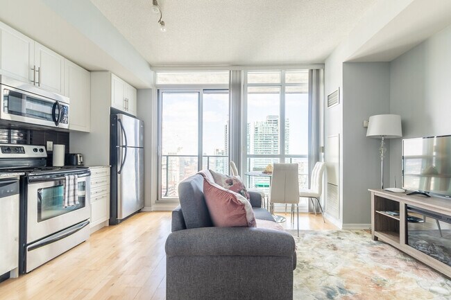 Photo - 19 The PATH - Maple Leaf Square Unit ID1346007P