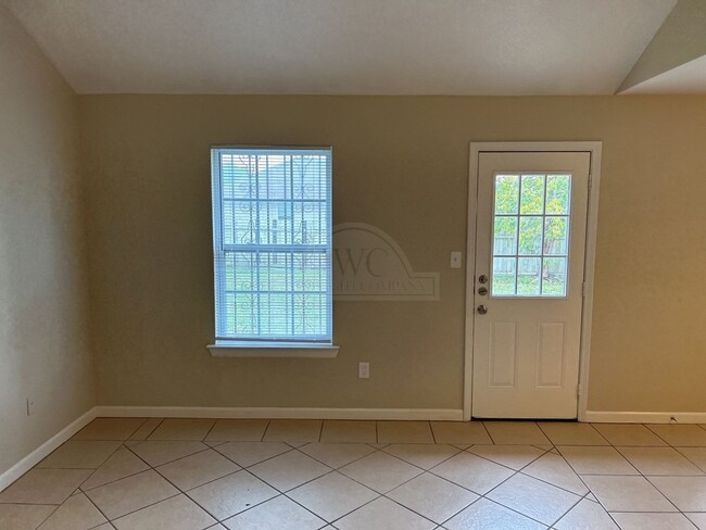 Photo - 3504 Warfield Dr