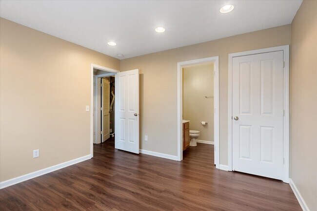 Photo - 13310 Golden Gate Dr W