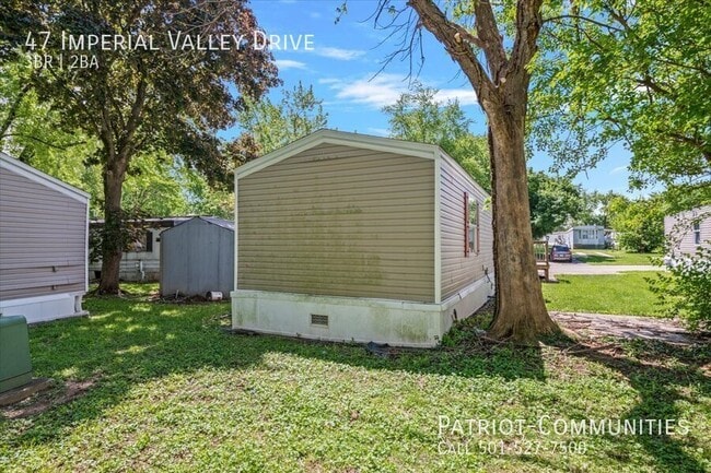 Photo - 47 Imperial Valley Dr
