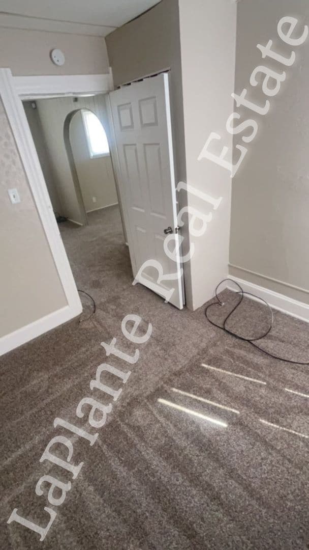 Photo - Charming and cozy 3-Bedroom Home with Fenc...